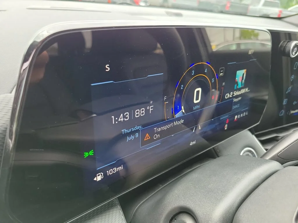 New 2027 Summit White Chevrolet LT image 9