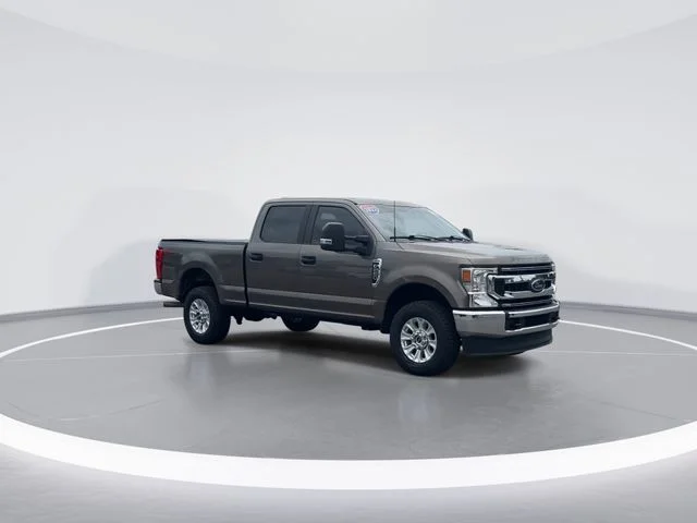 Used 2022 Gray Ford XL image 1