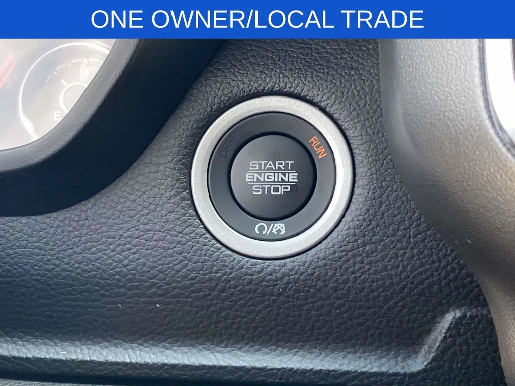 Used 2025 White Ram Laramie image 24