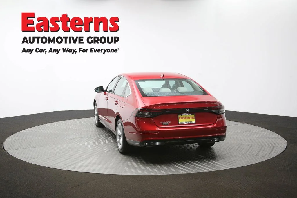 Used 2023 Red Honda LX image 32