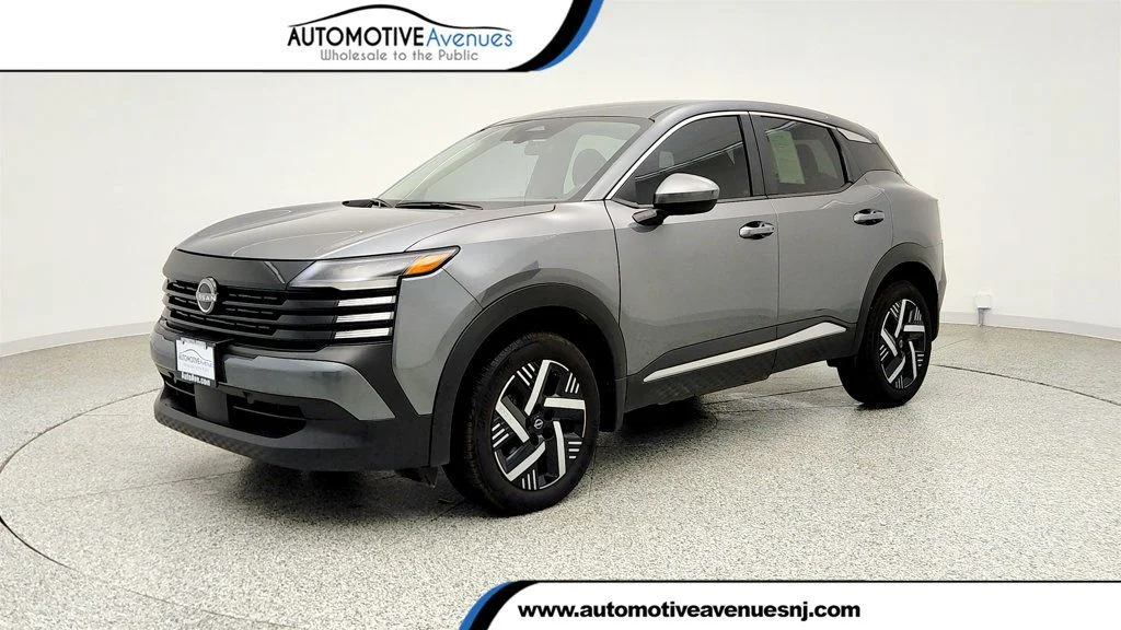 2025 Nissan Kicks 2.0 SV's photo