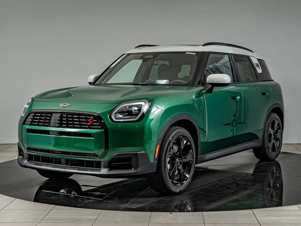 New 2027 British Racing Green MINI Iconic image 1
