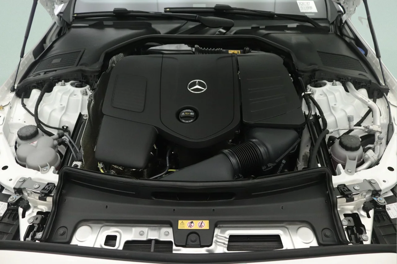 New 2026 Polar White Mercedes-Benz C 300 image 10