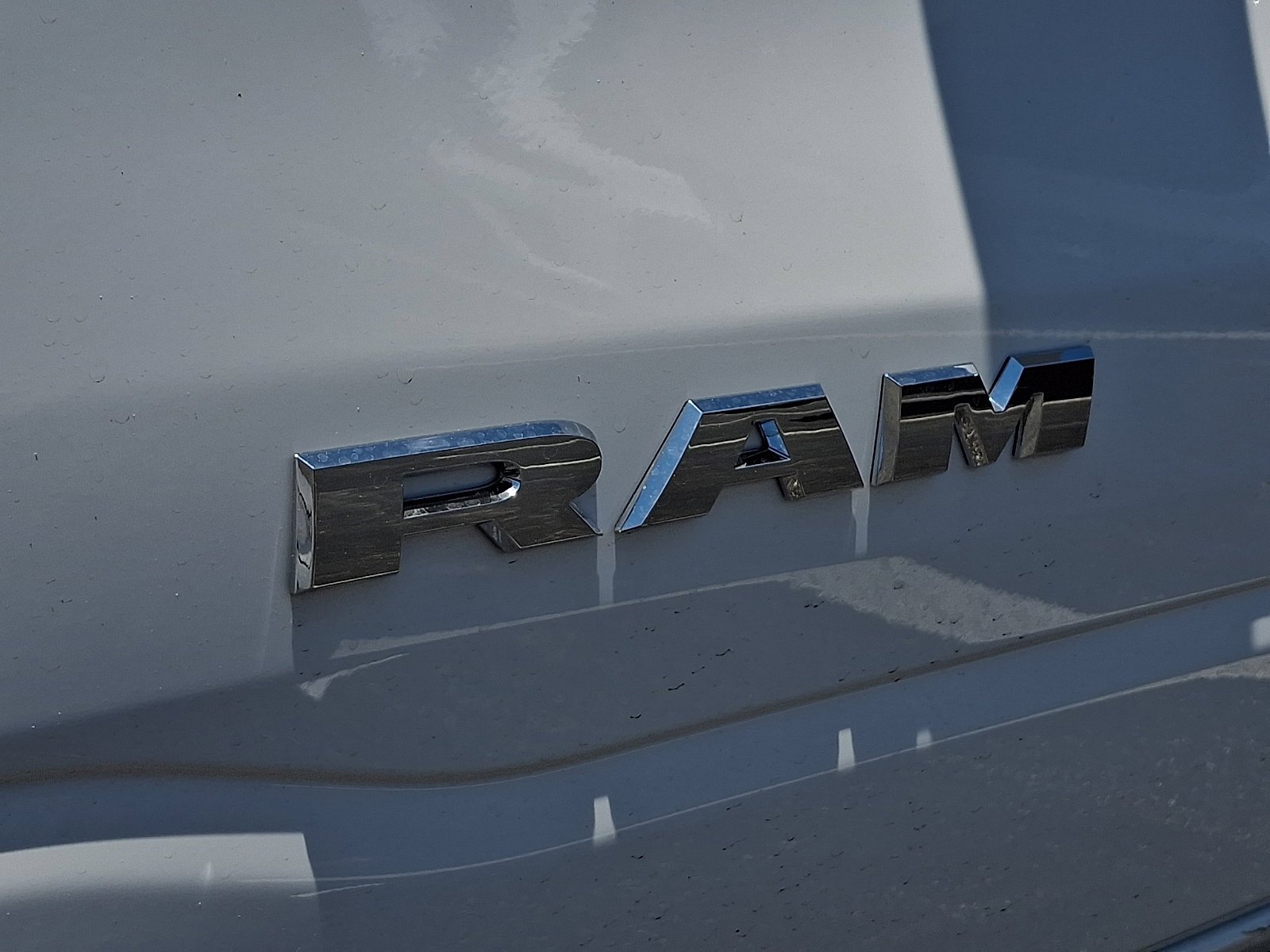 New 2026 Bright White Clear-Coat Exterior Paint RAM Big Horn image 18