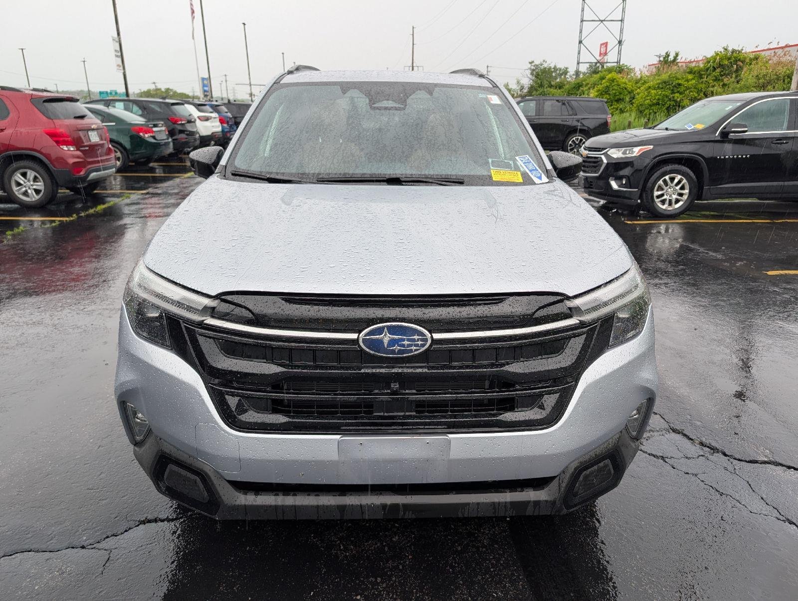 Used 2025 Ice Silver Metallic Subaru Touring image 2