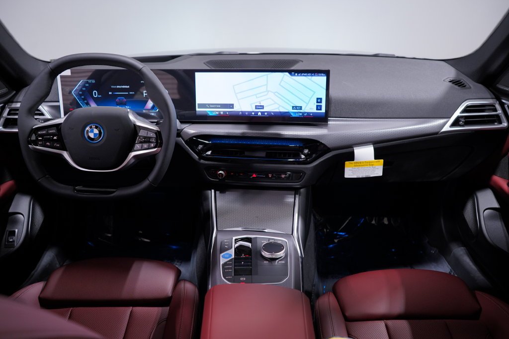 New 2026 Black Sapphire Metallic BMW eDrive40 image 11