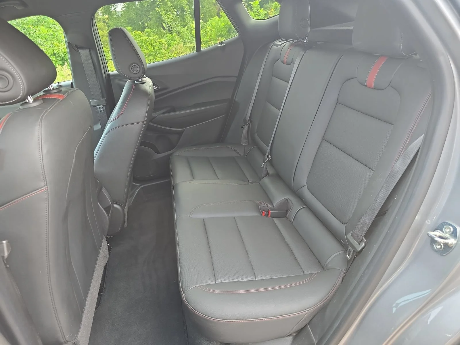 Used 2024 Sterling Gray Metallic Chevrolet 2RS image 7