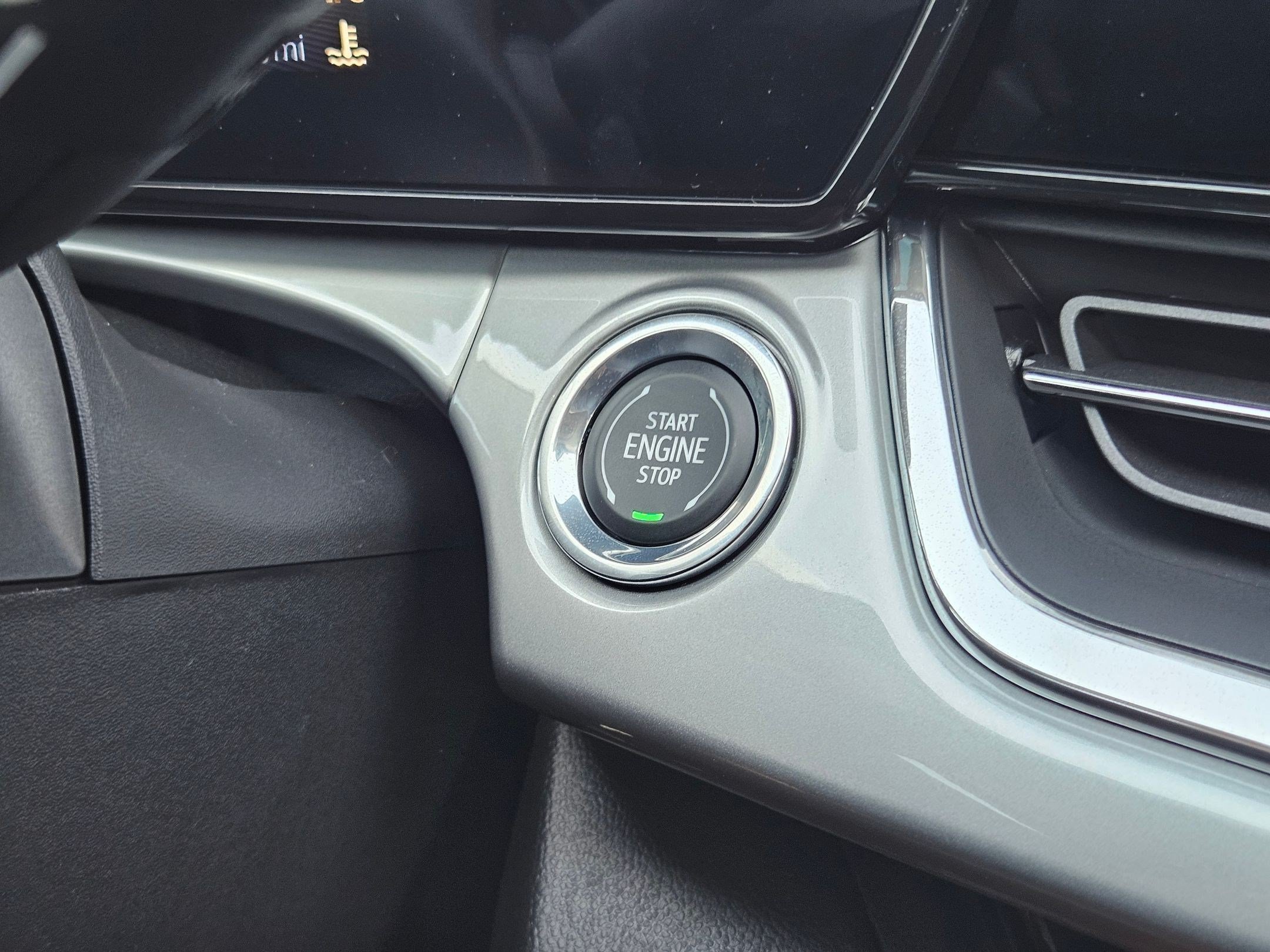 2026 Chevrolet Trax LT - Photo 6