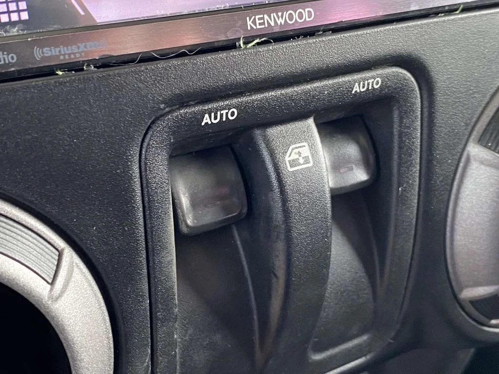 Used 2013 Silver Jeep Sport image 34