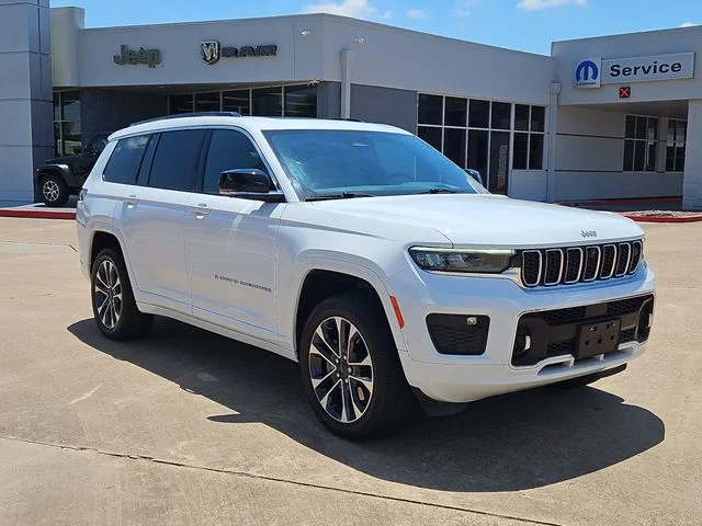 2024 Jeep Grand Cherokee L Overland 4x4's photo