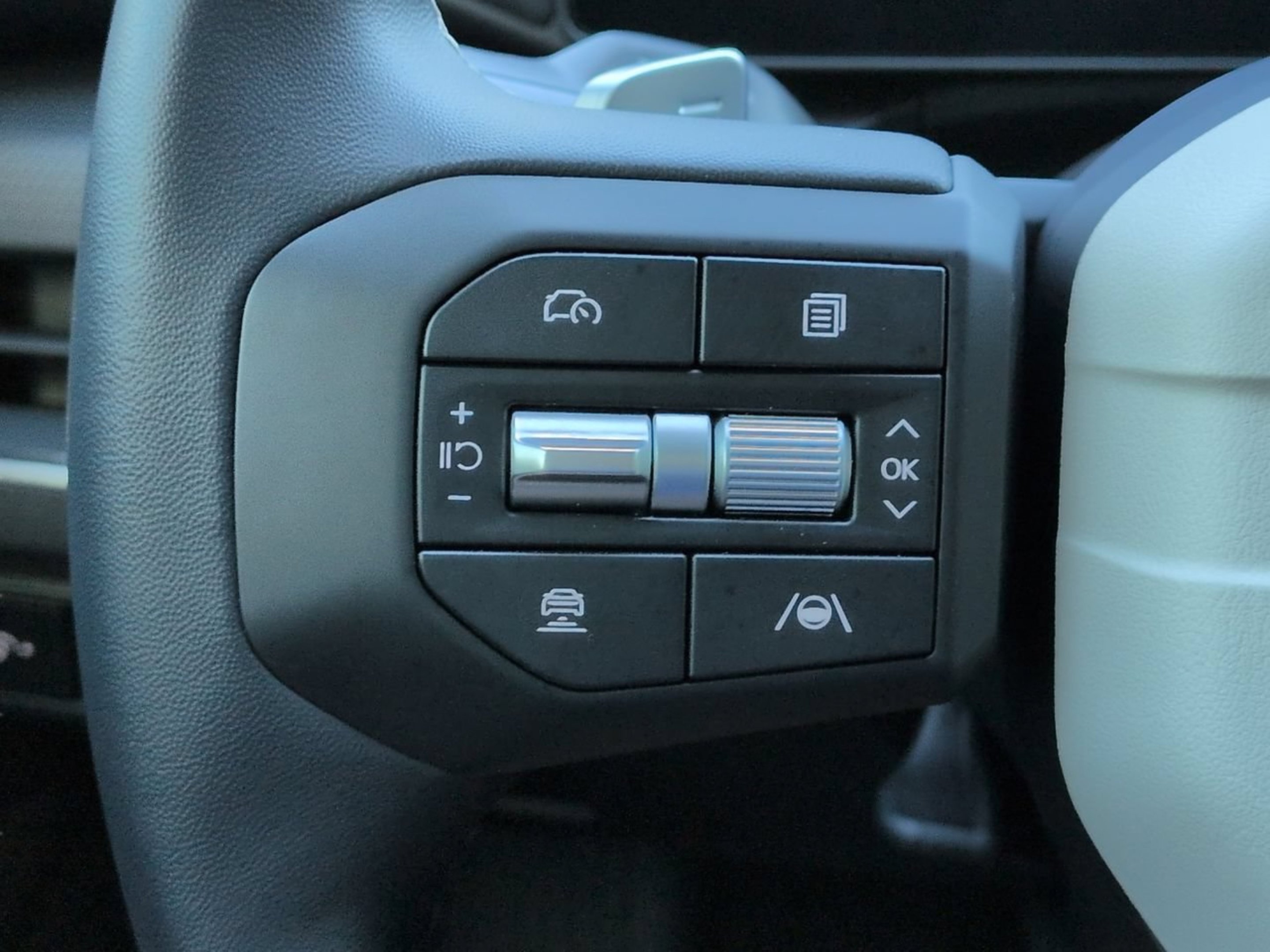 New 2026 Snow White Pearl Kia GT-Line image 21