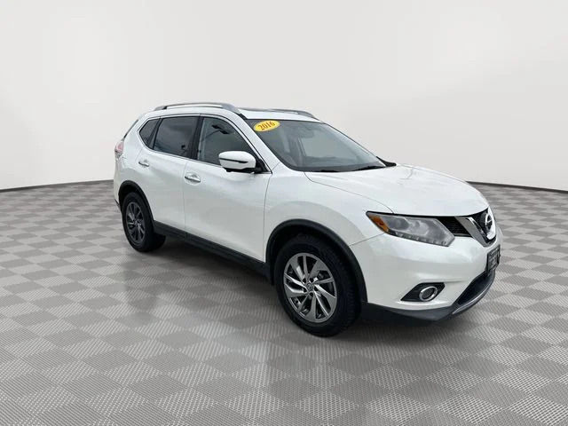 Used 2016 Nissan Rogue SL with VIN 5N1AT2MVXGC813055 for sale in Wheat Ridge, CO