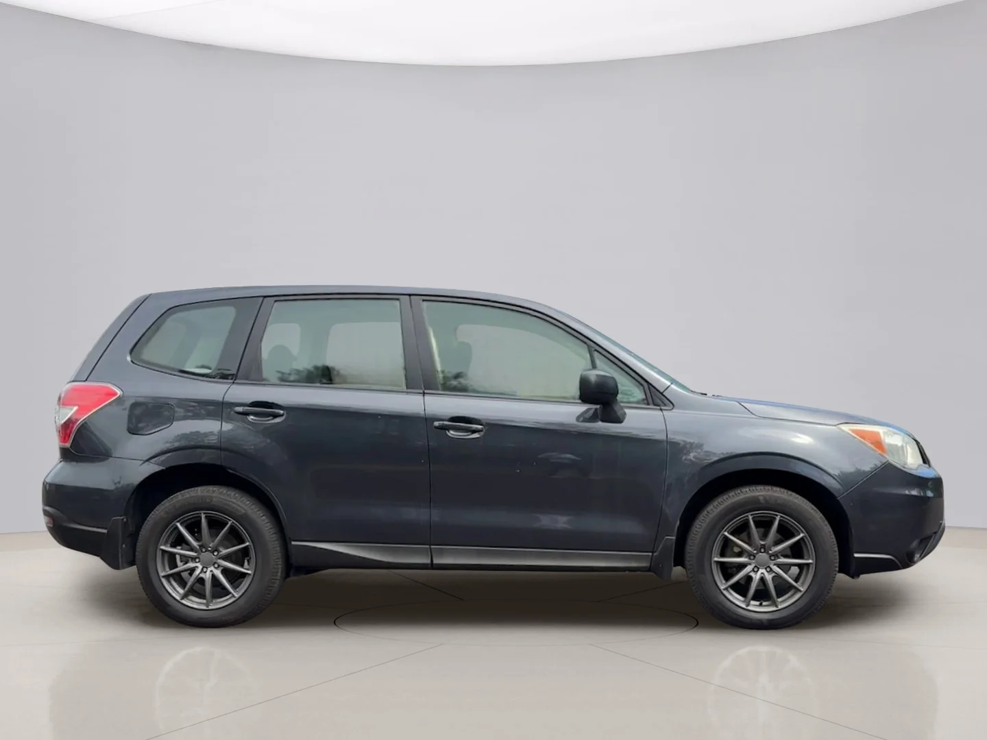 Used 2014 Gray Subaru SED image 6