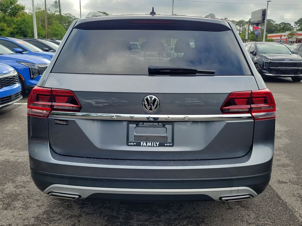 Used 2019 Gray Volkswagen 2.0T S image 5