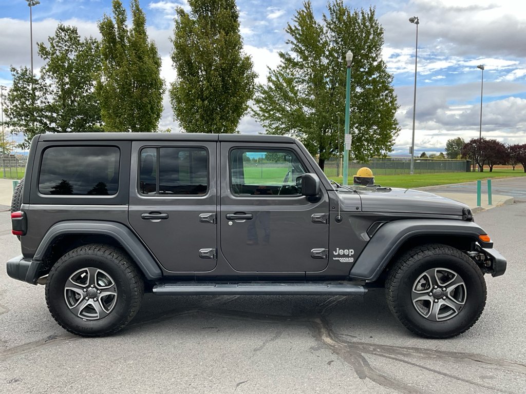 Used 2018 Jeep All-New Wrangler Unlimited Sport S with VIN 1C4HJXDG0JW119830 for sale in Baker City, OR