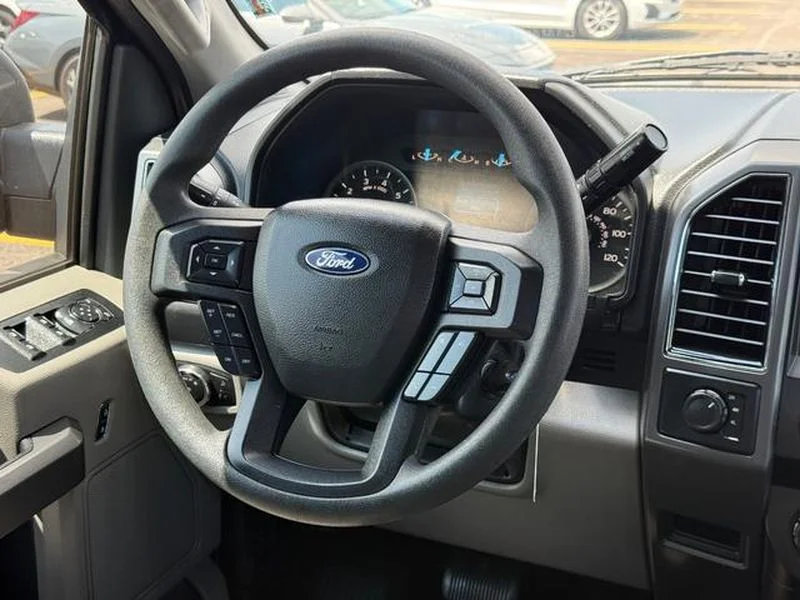 Used 2020 Blue Jeans Metallic Ford XLT image 13