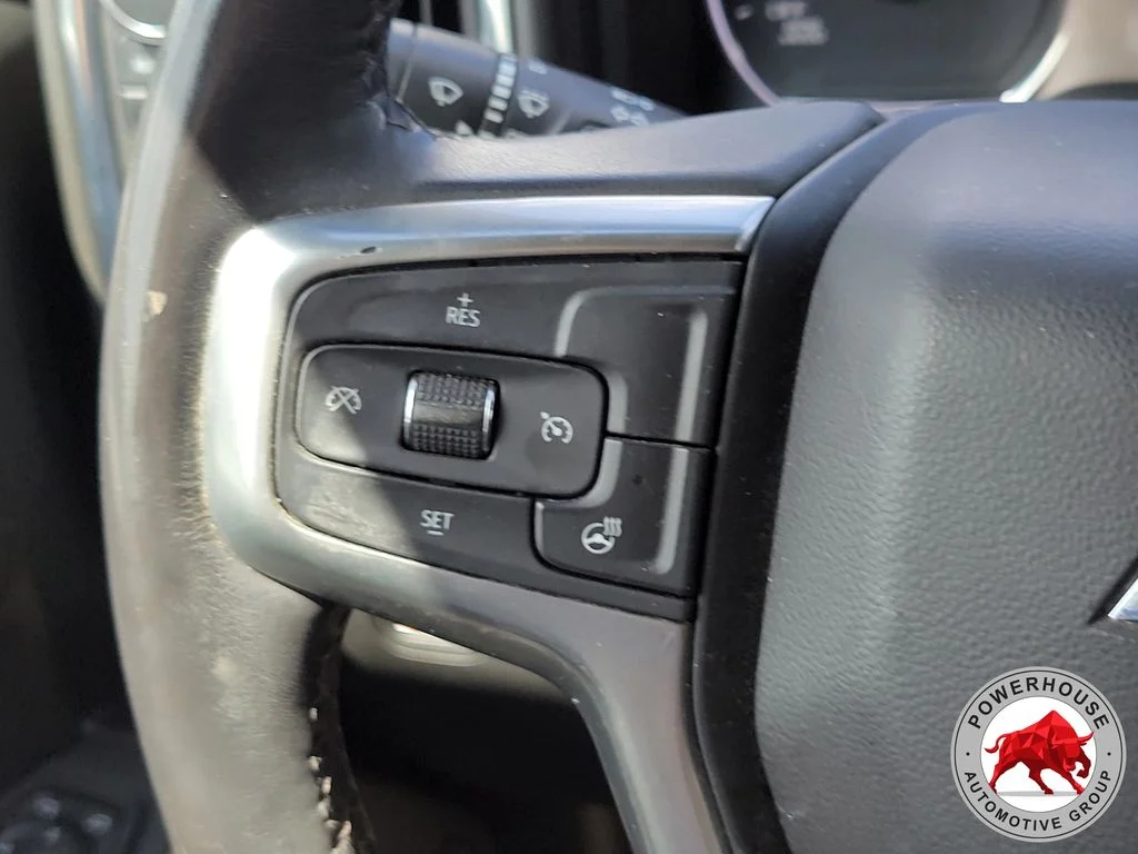 Used 2021 White Chevrolet LT image 27