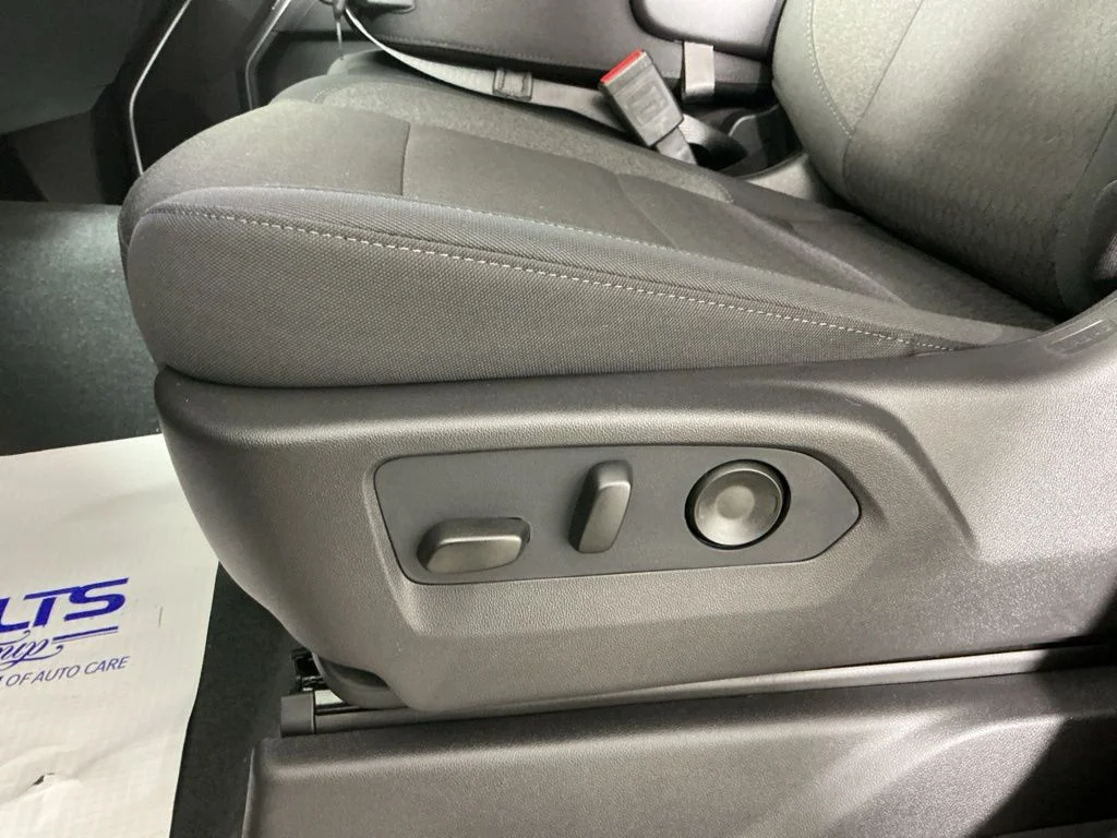 New 2026 Gray Chevrolet LT image 5