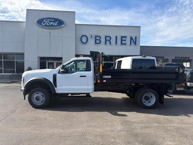 New 2027 Oxford White Ford F-550® XL image 24