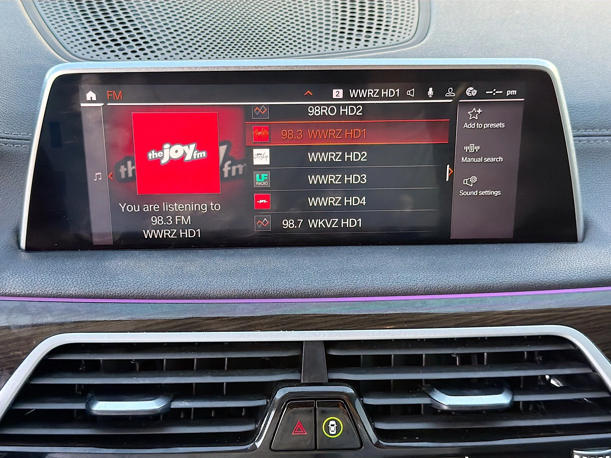 Used 2020 Dark Graphite Metallic BMW 740i image 31