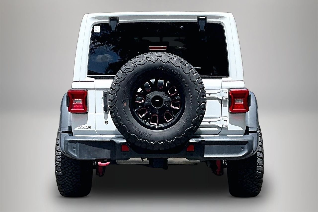 Used 2020 White Jeep Unlimited Rubicon image 6