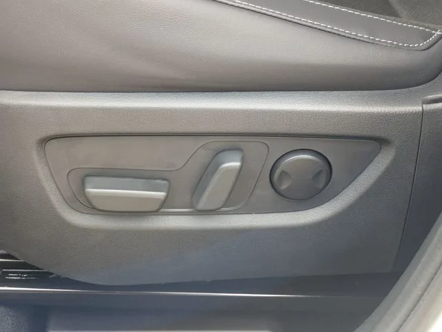 New 2026 Rhodium White Metallic Mazda 2.5 S Preferred AWD image 14