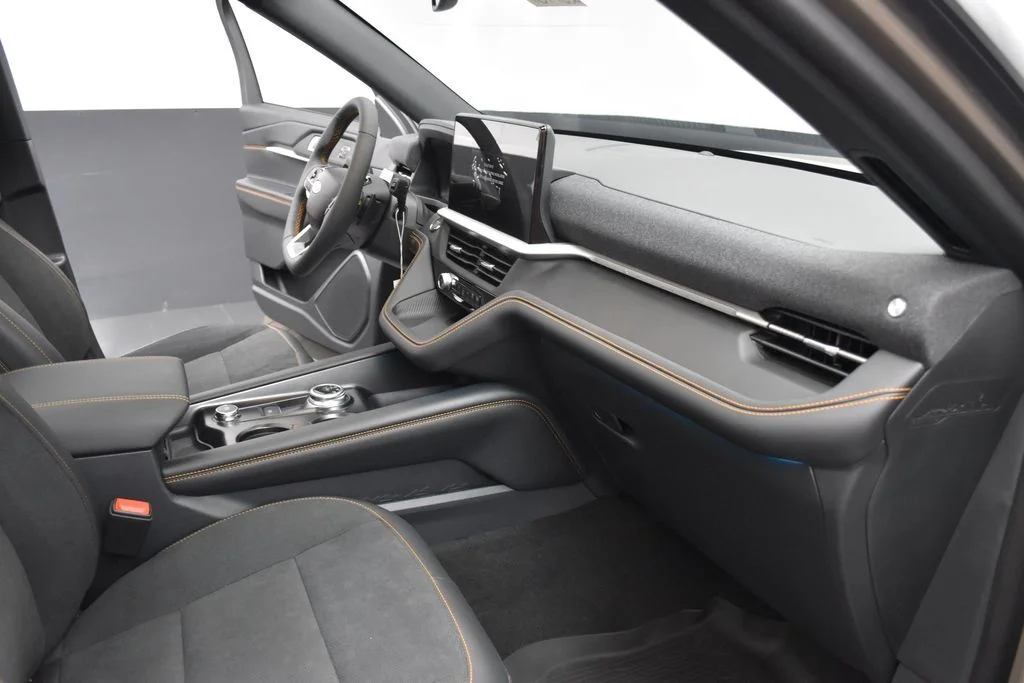 New 2026 Gray Ford Tremor image 26