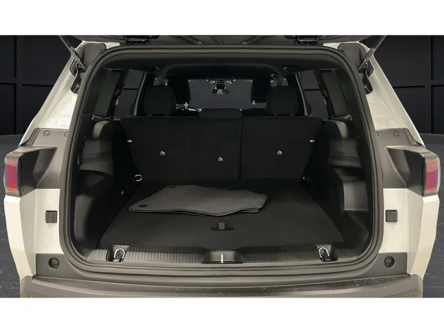 New 2026 Bright White Clearcoat Jeep Laredo image 24