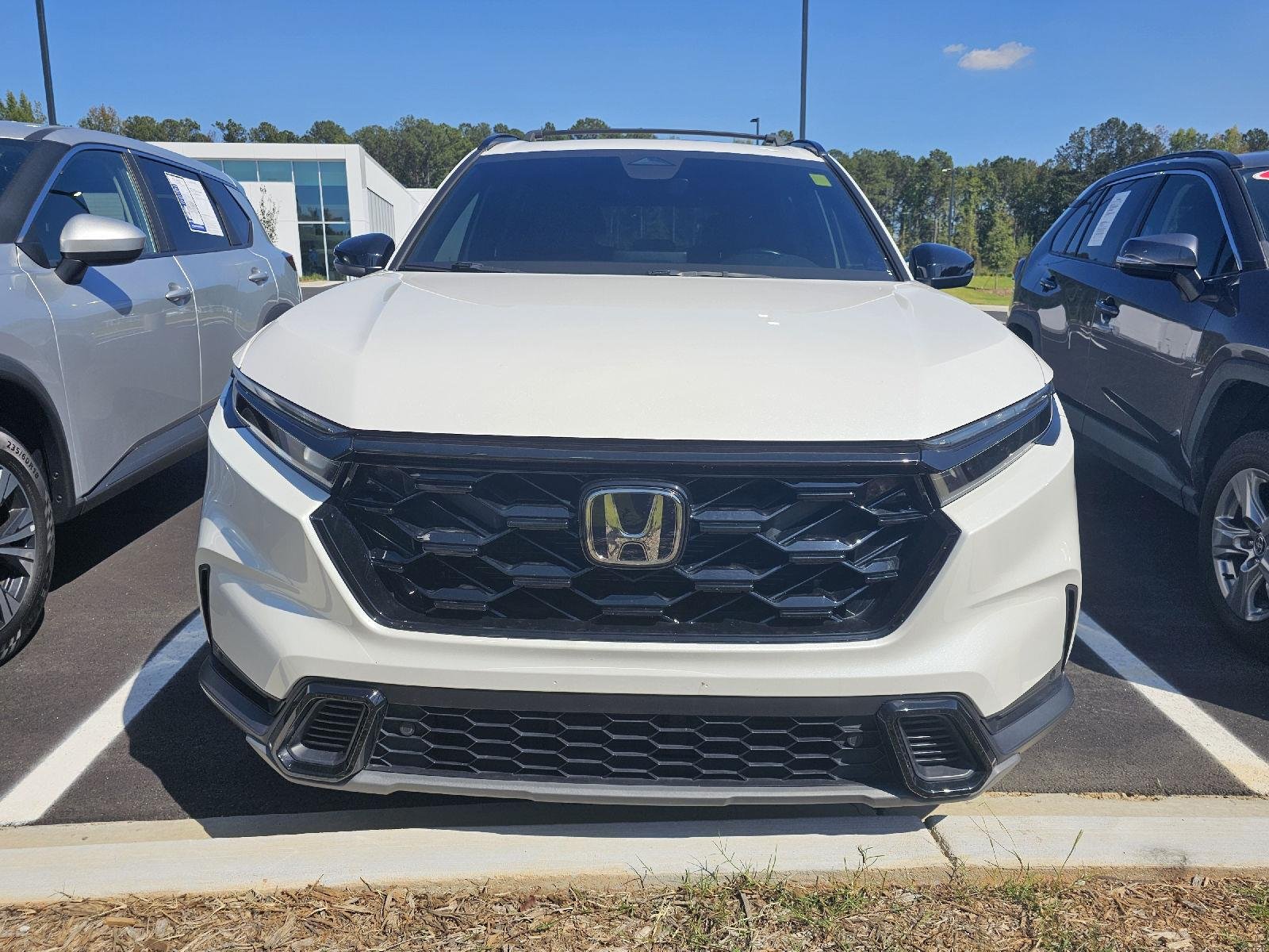 Used 2024 Platinum White Pearl Honda Sport-L image 1