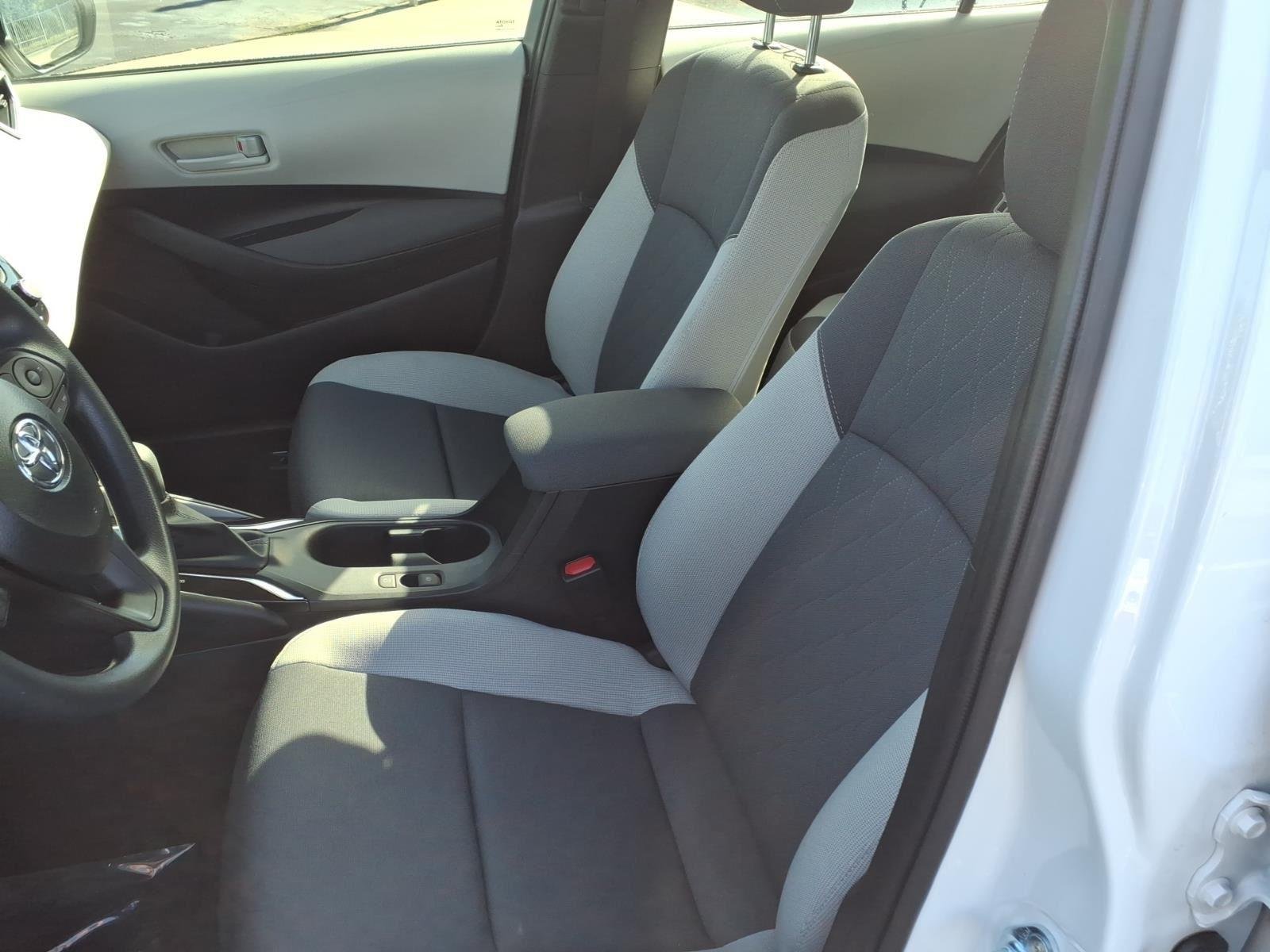 Used 2026 Wind Chill Pearl Toyota LE image 18