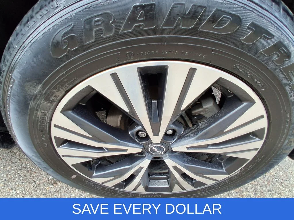 Used 2023 Silver Nissan SV image 9