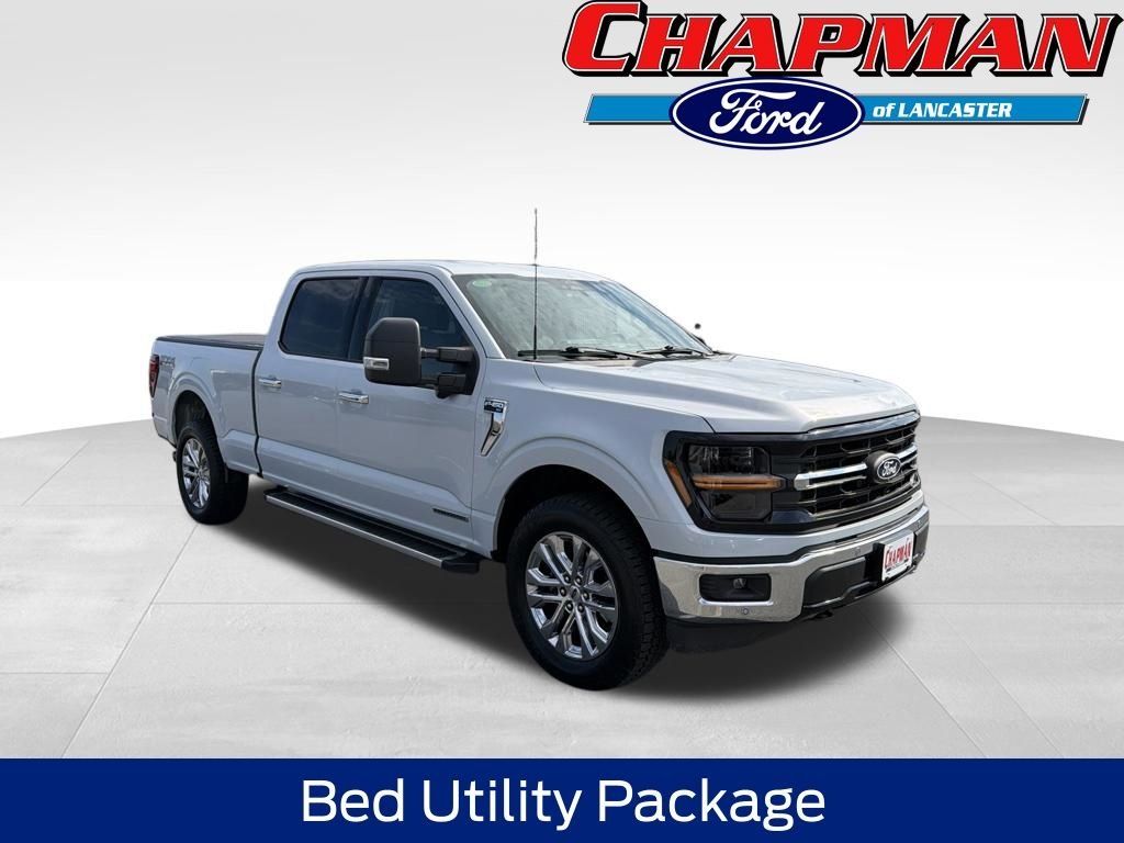 Certified Used 2025 White Metallic Ford XLT image 3