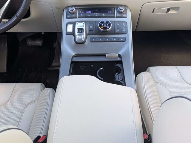 Used 2020 White Hyundai Limited image 20