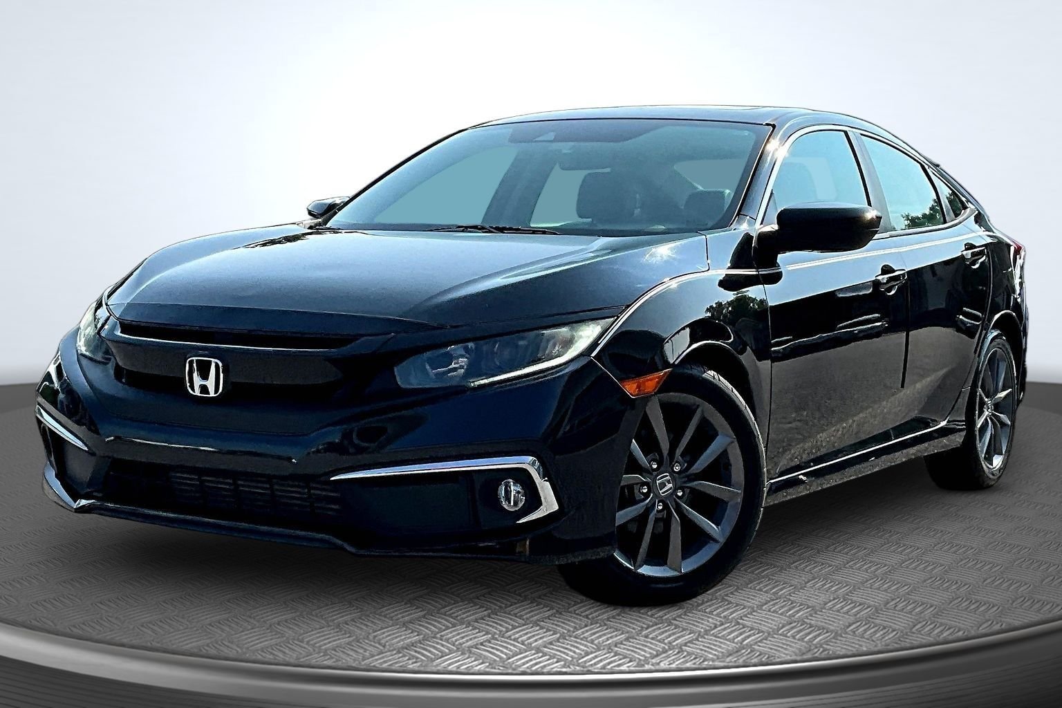 Used 2019 Black Honda EX-L image 1
