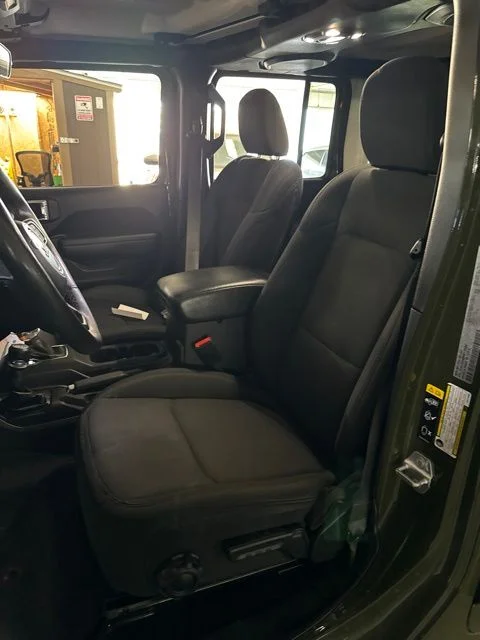 Used 2022 Green Jeep Unlimited Sport S image 5