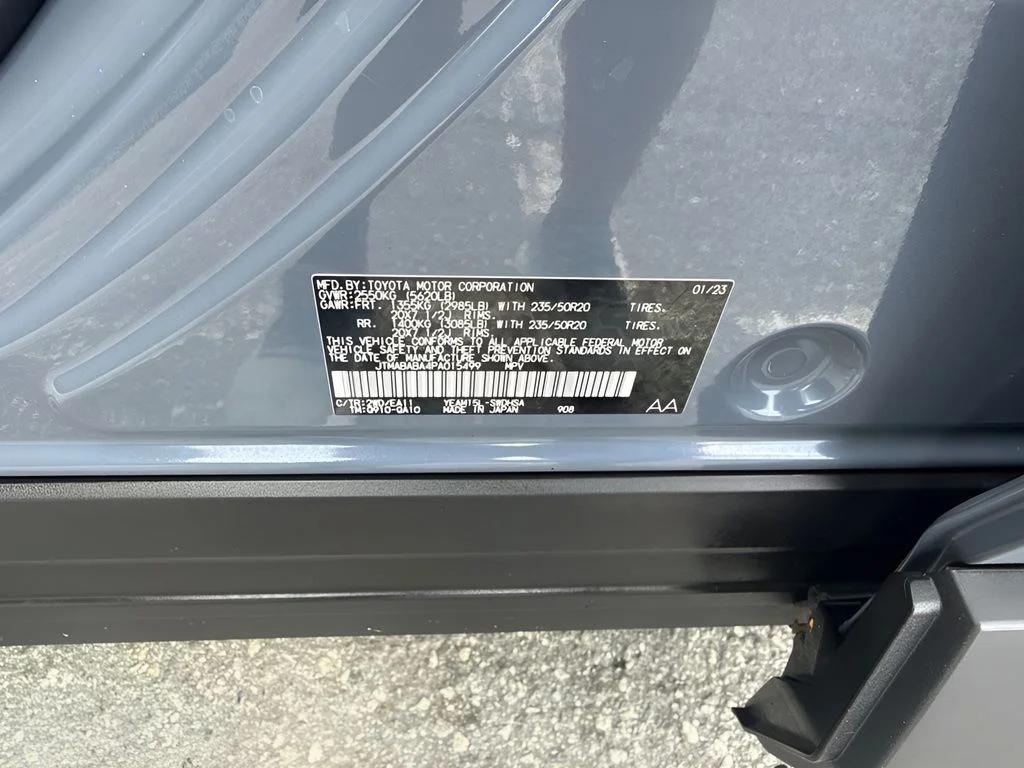 Used 2023 Gray Subaru Touring image 41