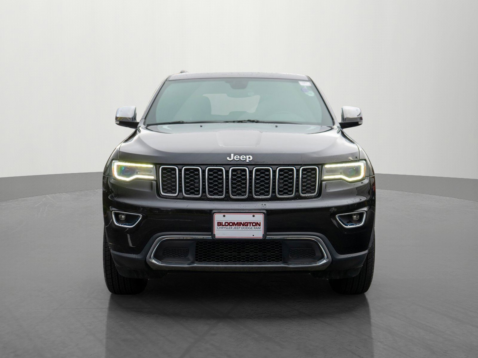 Used 2018 Jeep Grand Cherokee Limited with VIN 1C4RJFBG2JC127317 for sale in Minneapolis, Minnesota