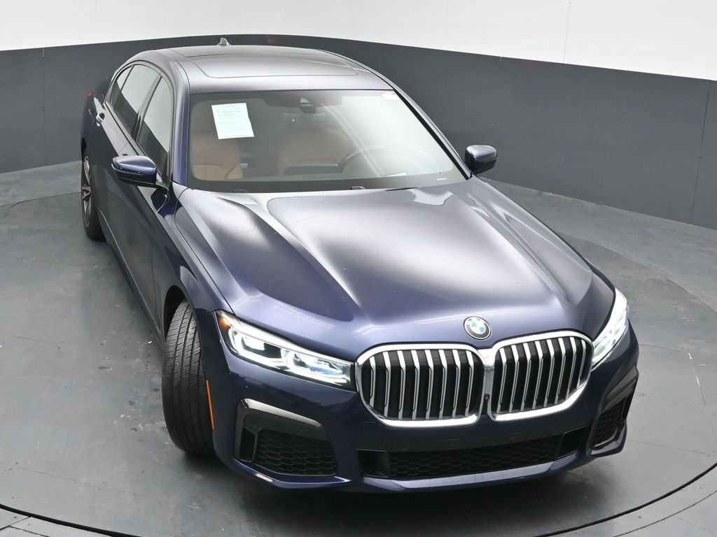 2022 BMW 750LI - Image 39
