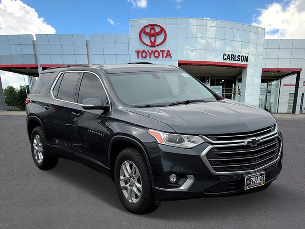 Used 2019 Chevrolet Traverse 1LT with VIN 1GNEVGKW8KJ184092 for sale in Minneapolis, Minnesota