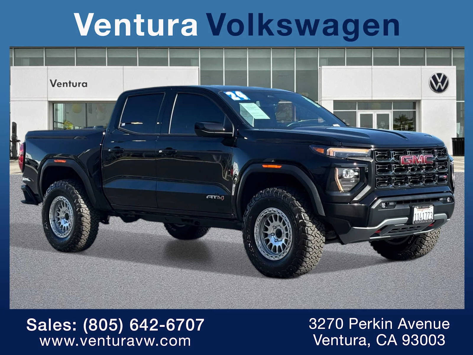 2024 GMC Canyon 4WD AT4 Crew Cab Short Box's photo