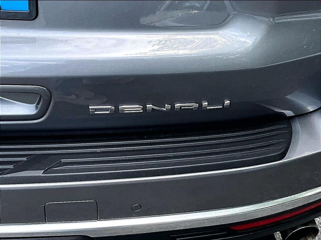 Used 2022 Gray GMC Denali image 30