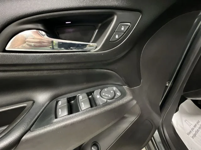 2019 Chevrolet Equinox LT - Photo 23