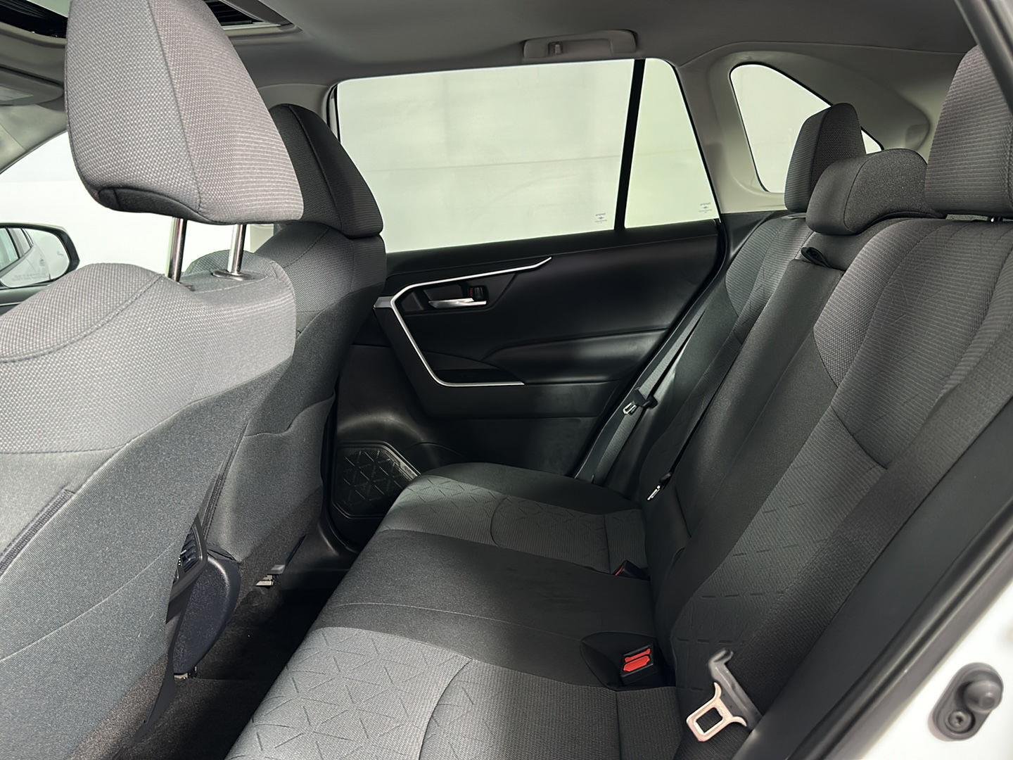 Used 2025 Ice Cap Toyota XLE image 19