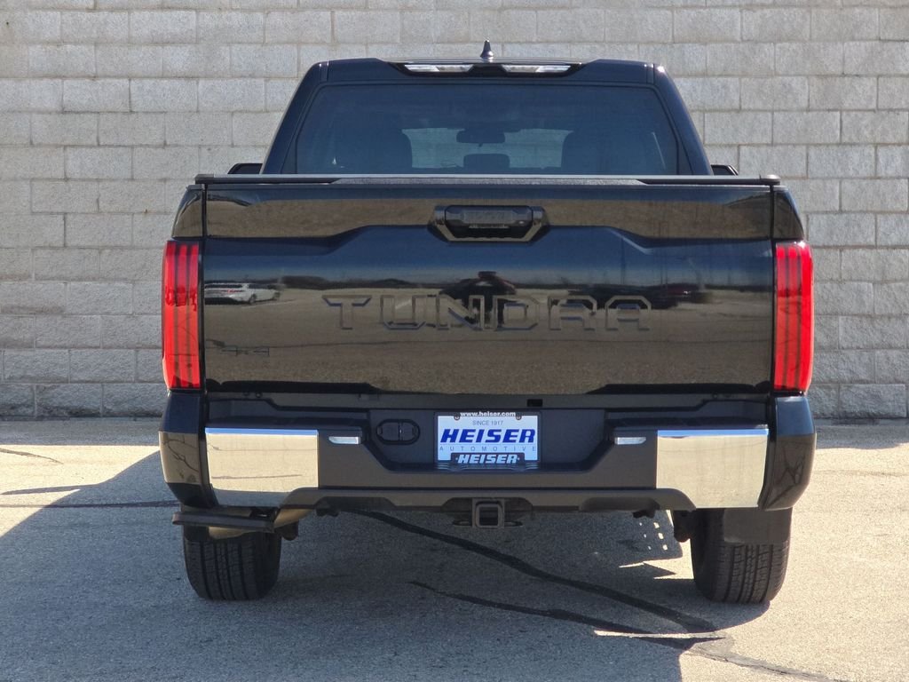 2024 Toyota Tundra SR5 - Photo 12