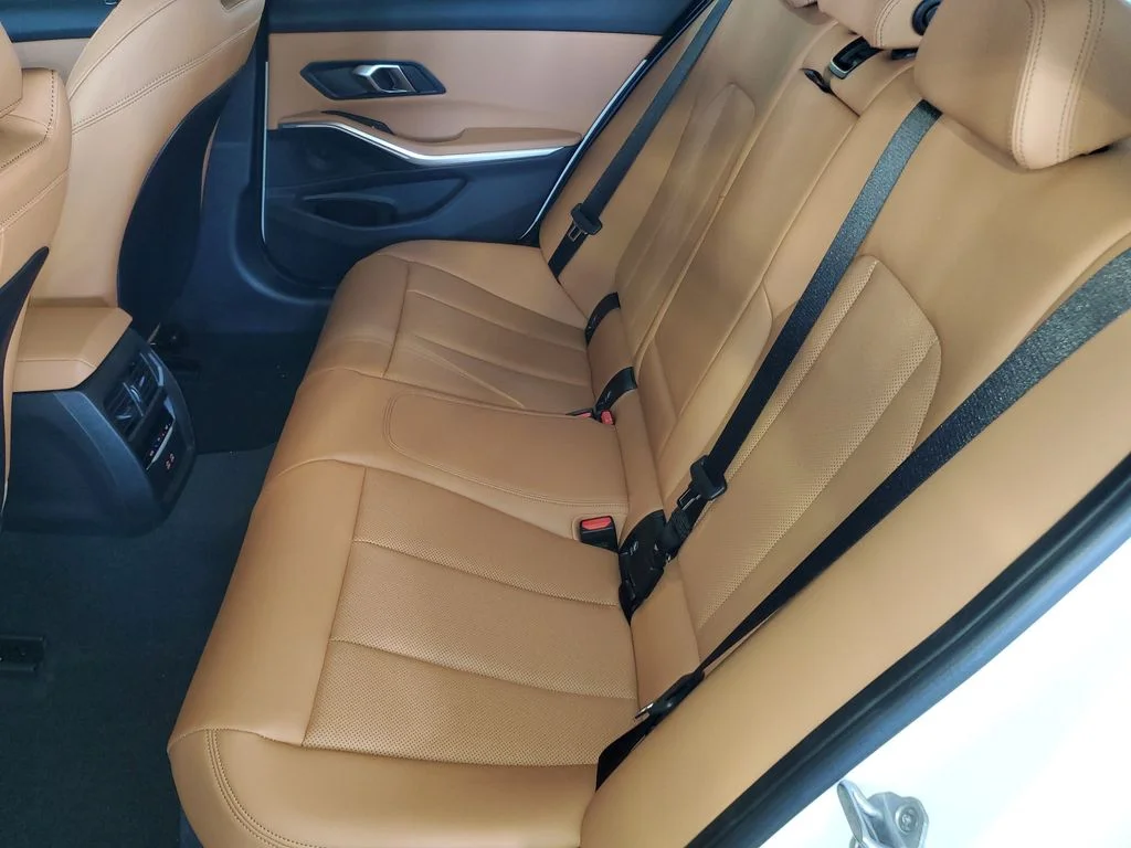 New 2026 White BMW 330i image 11