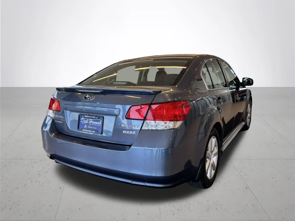 Used 2014 Blue Subaru 2.5i image 7