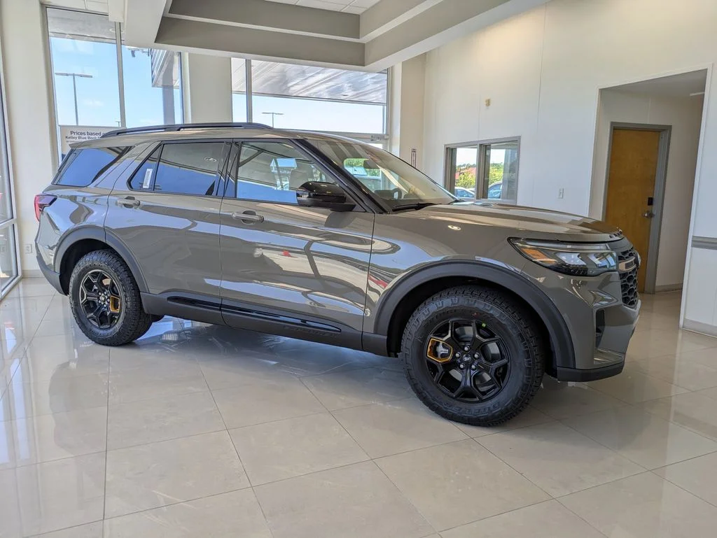 2026 Ford Explorer Tremor 4WD's photo