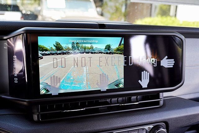 2025 Jeep Gladiator Sport S - Photo 32