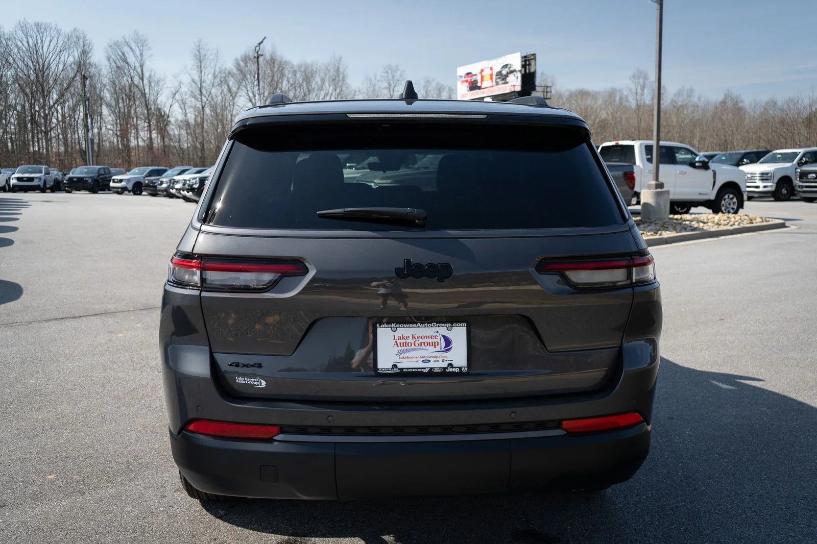 New 2026 Gray Jeep Altitude image 8