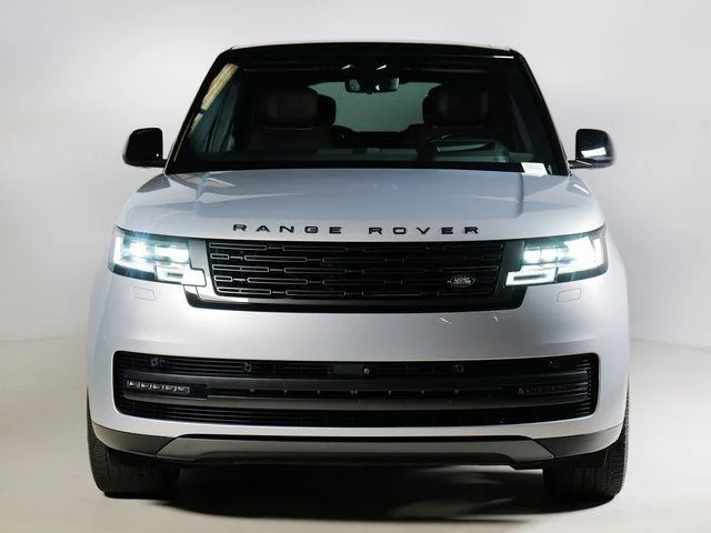 Used 2025 Hakuba Silver Metallic Land Rover Autobiography image 8